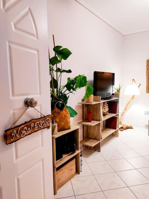 Kalamata Nestor Apartment-Near Historical Centre Екстер'єр фото